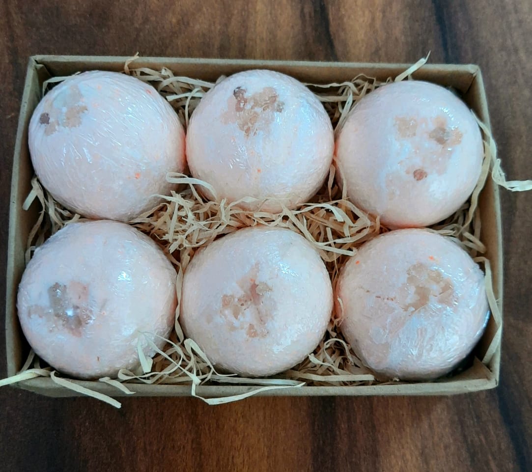 Gift for women-Men-Boys-Girls-Any Occassion – Bath Bombs Pack of 6 pac x 75 gms