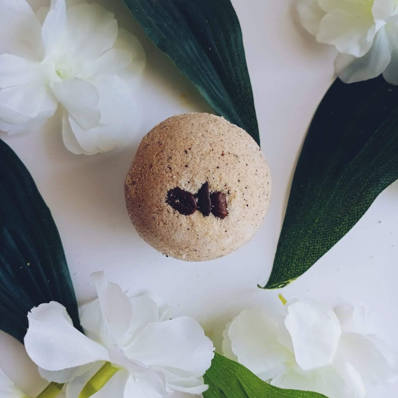 Refreshing Coffee-Bath Bomb-Fizzy Aromatic Bath Bomb with coffee beans (75g Each) - Pack of 3 - aaranyam.com